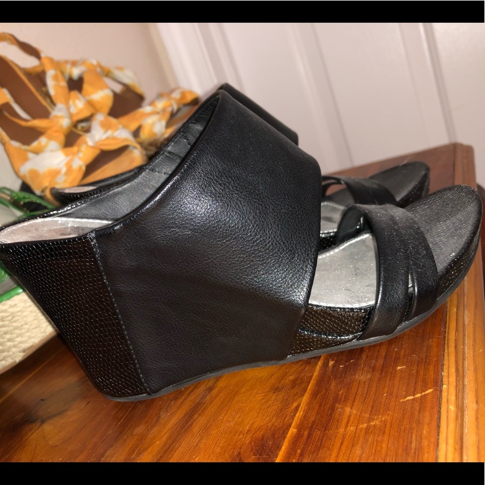 New never work wedges